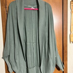 Wonderly Sage Green Open-Front Poncho